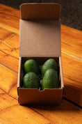 Load image into Gallery viewer, 4 Avocados Shipment Box
